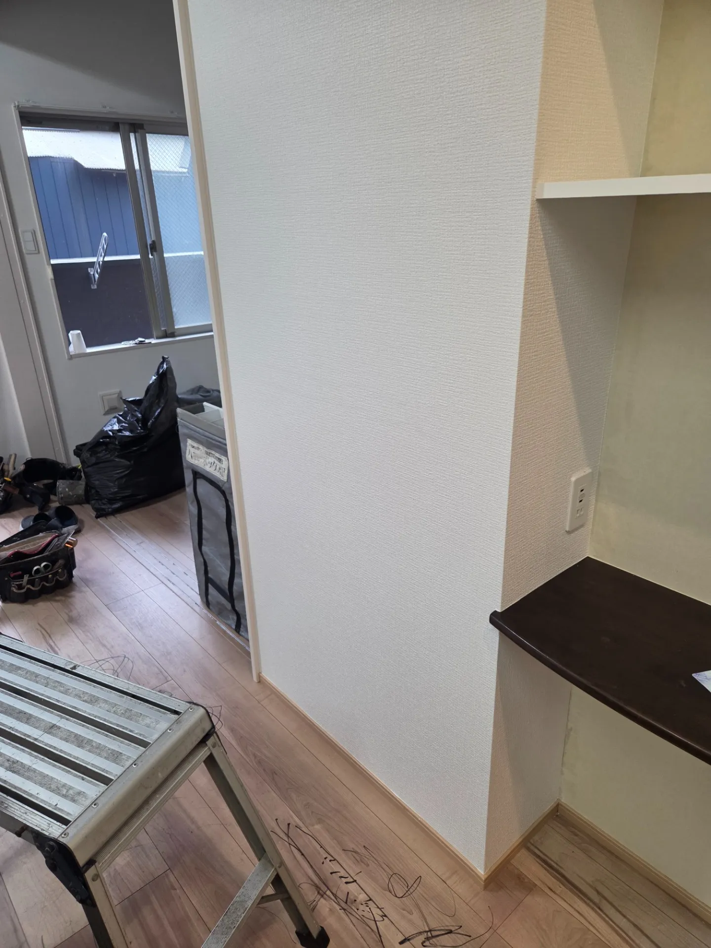 クロス部分張り替え